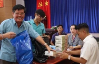 Người dân Bà Rịa nhận tiền bồi thường dự án cao tốc Biên Hòa-Vũng Tàu