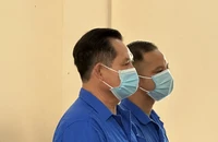 Vắng nhiều người liên quan, tòa hoãn xử vụ cha con Thiện Soi cho vay lãi nặng và rửa tiền