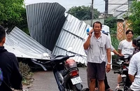 Bà Rịa-Vũng Tàu: Hơn 40 nhà dân ở Đất Đỏ bị tốc mái, hư hỏng do lốc xoáy