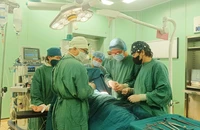 Bệnh viện Vũng Tàu cứu sống bé gái với nhiều vết thương trên người
