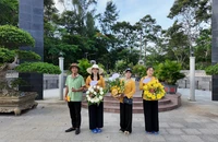 'Nói không với hoạt động cúng đốt hàng mã' tại nhiều di tích ở Côn Đảo