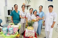 Xét chuyển đưa trẻ mồ côi ở Bệnh viện Vũng Tàu vào cơ sở bảo trợ