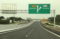 TP.HCM: Cao tốc Biên Hòa - Vũng Tàu khẩn trương thi công theo tiến độ