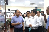 Chủ tịch UBND TP.HCM Nguyễn Văn Được khảo sát Trung tâm Phục vụ Hành chính công phường Bà Rịa