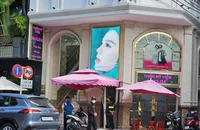 Cảnh sát khám xét thẩm mỹ viện Mailisa ở Nha Trang và Cần Thơ
