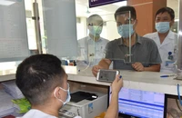 Băn khoăn việc thu phí cấp lại mật khẩu vào app VssID