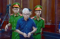Ông Trần Phương Bình xin giảm nhẹ vì 'án chung thân chồng án chung thân'