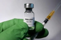 Đậu mùa khỉ: Mỹ, Anh đẩy mạnh tiêm ngừa, châu Phi thiếu vaccine