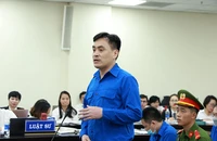 Sau phần tòa xét hỏi, VKS vẫn cáo buộc ông Trần Hùng nhận hối lộ và đề nghị mức án 9-10 năm tù