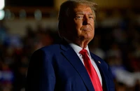 Phía ông Trump tốn khủng cho cuộc chiến pháp lý