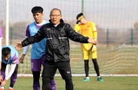 Ông Chung Hae-seong sẽ thuyết phục thầy Park dẫn dắt đội Hàn Quốc