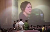 Công an vào rạp kiểm tra độ tuổi phim "Mai"
