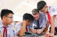 'Quả ngọt' về tiếng Anh và nghiên cứu khoa học