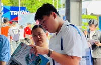 Cân nhắc điều chỉnh điểm xét tuyển đại học theo tổ hợp môn