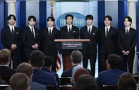 Nhóm nhạc BTS được Tổng thống Biden tiếp tại Nhà Trắng 