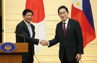 Lãnh đạo Nhật-Philippines quan ngại tình hình Biển Đông, đạt thỏa thuận quốc phòng