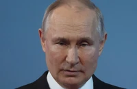 Ông Putin đến Kherson và Luhansk