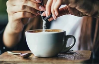  6 rủi ro có thể xảy ra khi bạn tiêu thụ quá nhiều chất làm ngọt nhân tạo