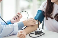 Cách kiểm soát huyết áp cao không cần dùng thuốc