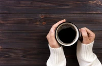 Uống quá nhiều caffeine, chuyện gì xảy ra với sức khỏe?