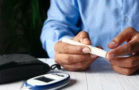 Kiểm soát đường huyết sau bữa tối: Nam giới trên 40 tuổi cần biết 