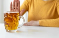 7 lý do tại sao uống rượu bia có hại cho bạn khi cố gắng giảm cân 