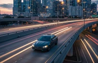 Mẹo lái xe an toàn khi di chuyển trên cầu vượt