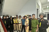 Kẻ cướp xe thều thào với CSGT 'chạy mệt rồi, em không chạy nữa'
