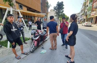 Truy xét hai thanh niên đi xe Exciter màu đen giật túi xách ở quận 6