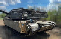 Ukraine gắn giáp lồng bảo vệ siêu xe tăng Abrams trước UAV
