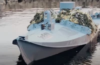 Cách Ukraine dùng xuồng tự sát cài mìn dưới biển nhằm đối phó tàu chiến Nga