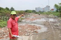 Hạ tầng khu tái định cư ở quận 8, TP.HCM xuống cấp hơn 20 năm, người dân khổ sở