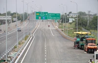 Gần 20km cao tốc Bến Lức - Long Thành sẽ thông xe ngày 19-4