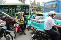 Đảm bảo công bằng, ít gây xáo trộn trong chuyển đổi xe xăng