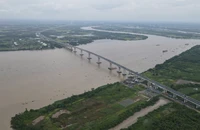 Cầu Nhơn Trạch chính thức thông xe, người dân phấn khởi