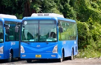 Điều tuyến xe buýt 605 về KTX khu B để chở sinh viên
