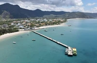 TP.HCM giải bài toán kết nối sân bay Côn Đảo: Mở đường xuyên núi hay làm cáp treo?
