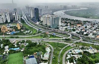 Điều chỉnh giao thông nhánh đường kết nối nút giao Cát Lái