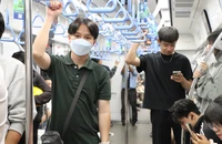 Tết Dương lịch, miễn phí vé cho 116 tuyến xe buýt và metro số 1