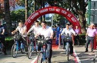 TP.HCM chính thức thông xe làn đường ưu tiên xe đạp trên đại lộ Mai Chí Thọ