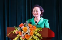 Bộ trưởng Bộ Nội vụ: Sẽ đề xuất bỏ thi viên chức và xét hạng viên chức