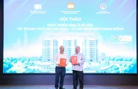 Hoa Sen hợp tác triển khai 20.000 căn nhà ở xã hội tại TP.HCM