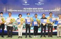 Thang Long Real Group bàn giao nhiều sổ hồng các dự án cho khách hàng trước Tết