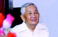 “Tư Ếch” Văn Hường bồi hồi tái ngộ đồng nghiệp