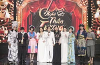 Xem - Nghe cuối tuần: NSND Hồng Vân mời Khánh Vy đóng kịch
