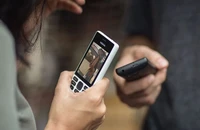 Tắt sóng 2G, cơ hội nào cho người dùng điện thoại ‘cục gạch’?