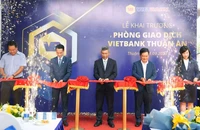 Vietbank và ‘cú đúp’ trong ngày khai trương Điểm Giao dịch thứ 119 – Phòng Giao dịch Vietbank Thuận An