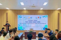Sinh viên Trường Đại học Luật, Đại học Huế học tập trao đổi chuyên môn tại TP Đà Nẵng