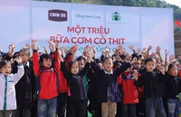 CHIN-SU tài trợ 10 tỷ đồng cho dự án ‘Một triệu bữa cơm có thịt’ cho trẻ em vùng cao