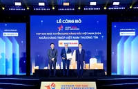 Vietbank xuất sắc có mặt trong Top 10 nơi làm việc tốt nhất và Top 500 nhà tuyển dụng hàng đầu